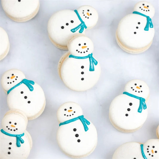 Snowman Macaron- Single