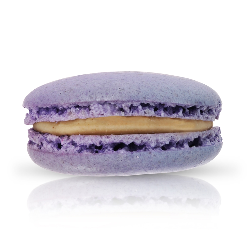 peanut butter and jelly macaron